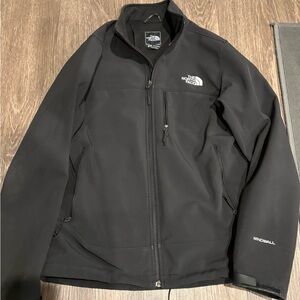 The North Face Men's Black Windwall Jacket